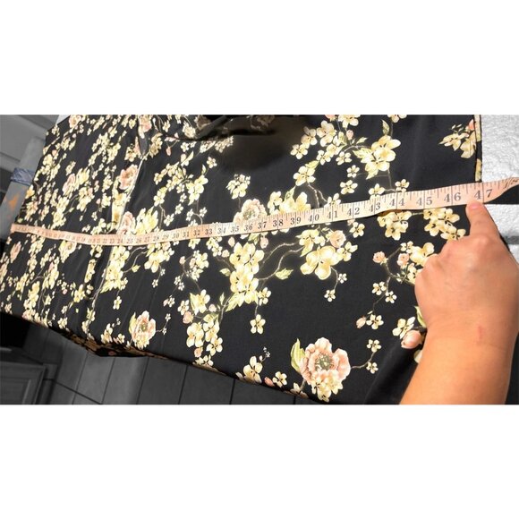 Torrid Floral V-Neck front Zip Up Down Kimono & Poncho Cape Size 4 - Picture 12 of 14